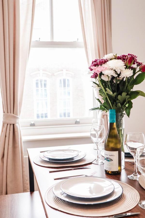 Modern & Spacious 1 Bedroom Clapham Junction Flat 伦敦 外观 照片