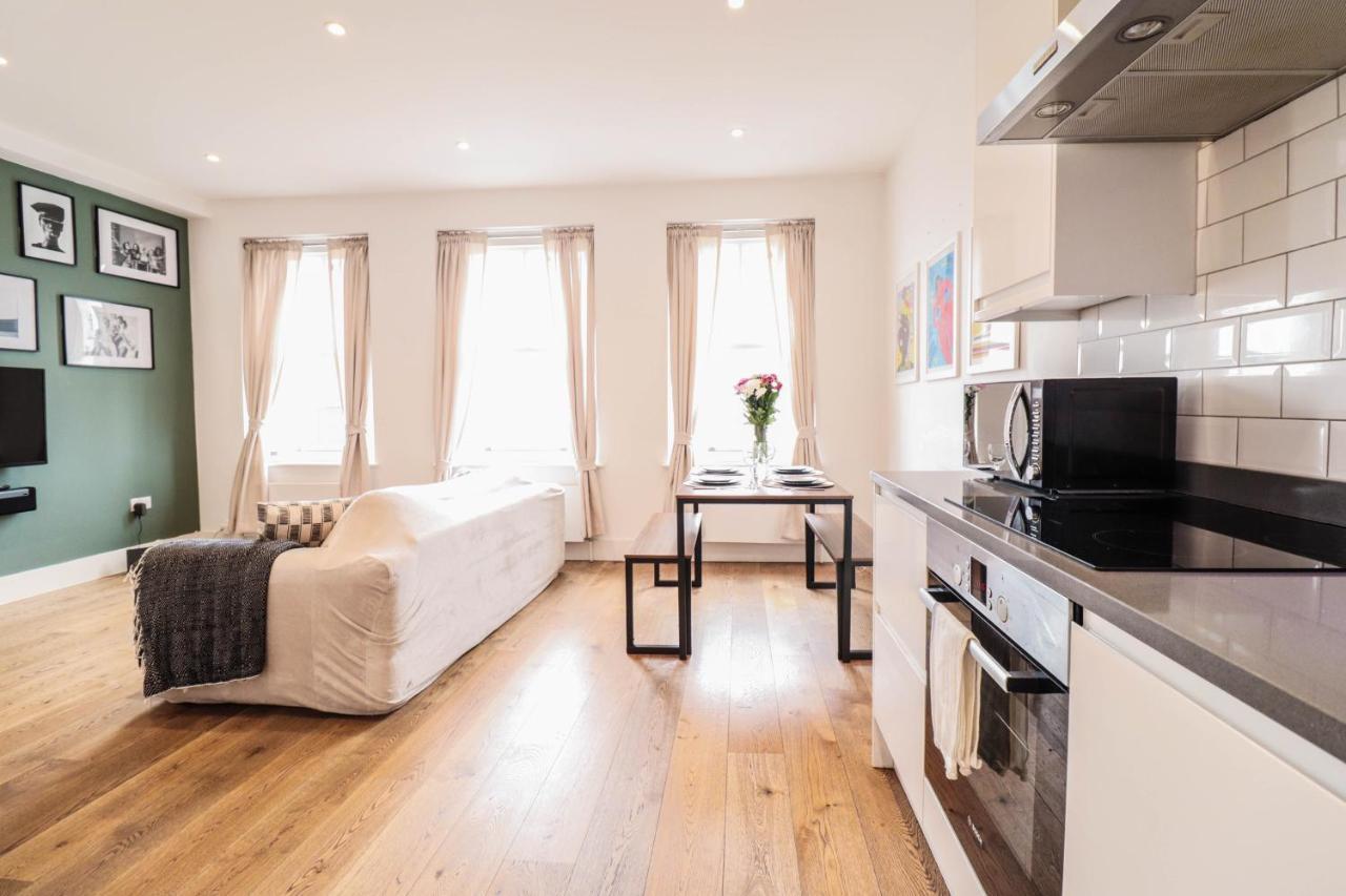 Modern & Spacious 1 Bedroom Clapham Junction Flat 伦敦 外观 照片